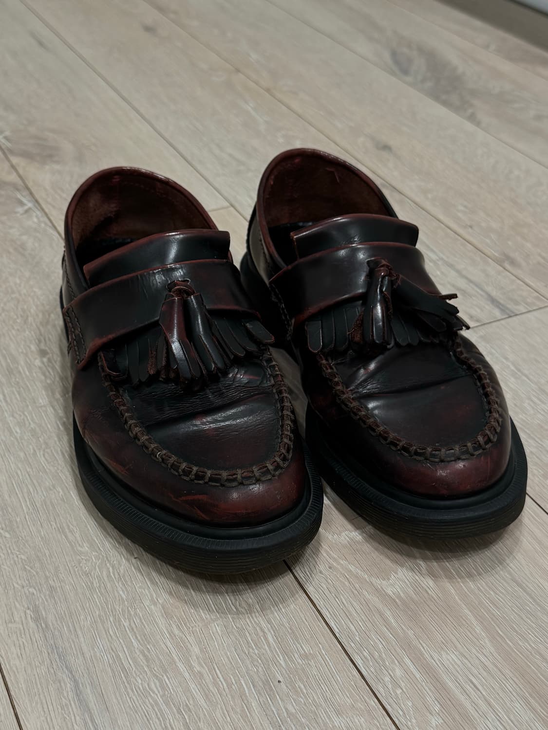 닥터마틴 로퍼 아드리안 체리레드 240 상품이미지2