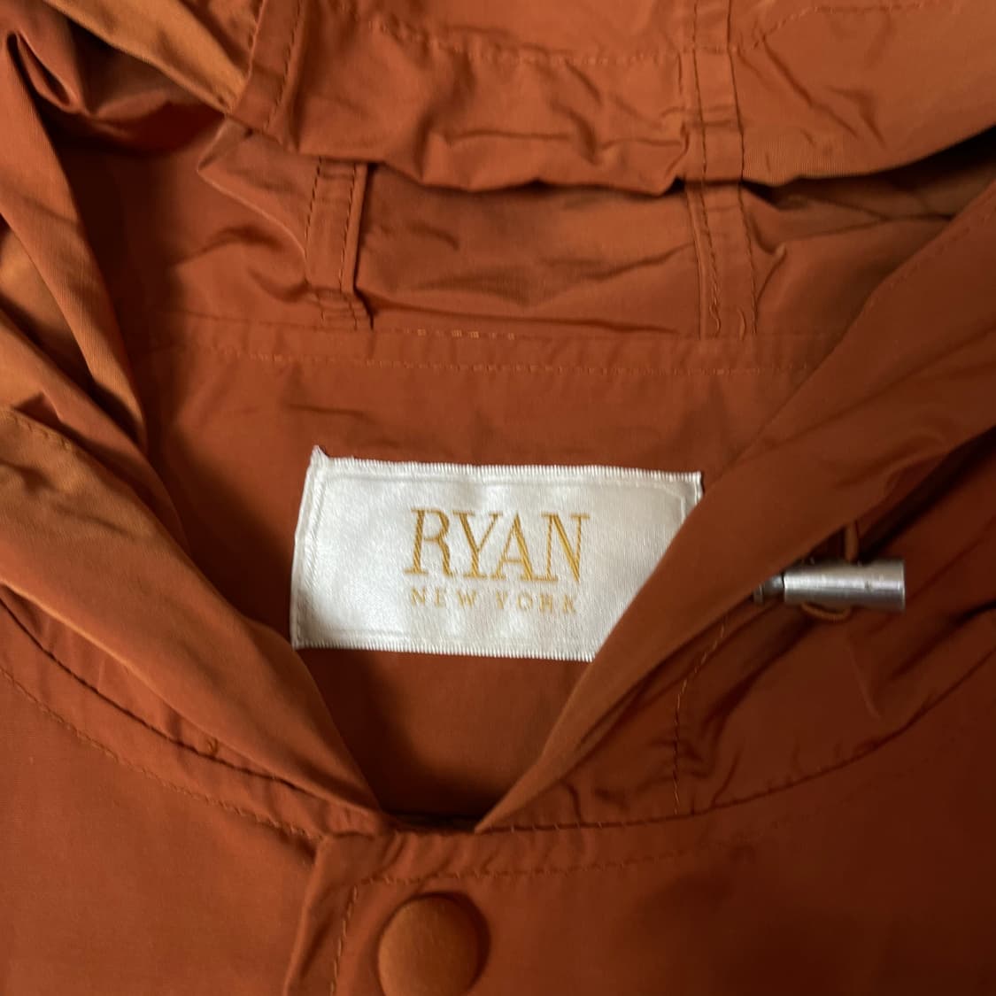 RYAN 오렌지브라운 하트 레터링 후드 나일론 자켓 상품이미지4