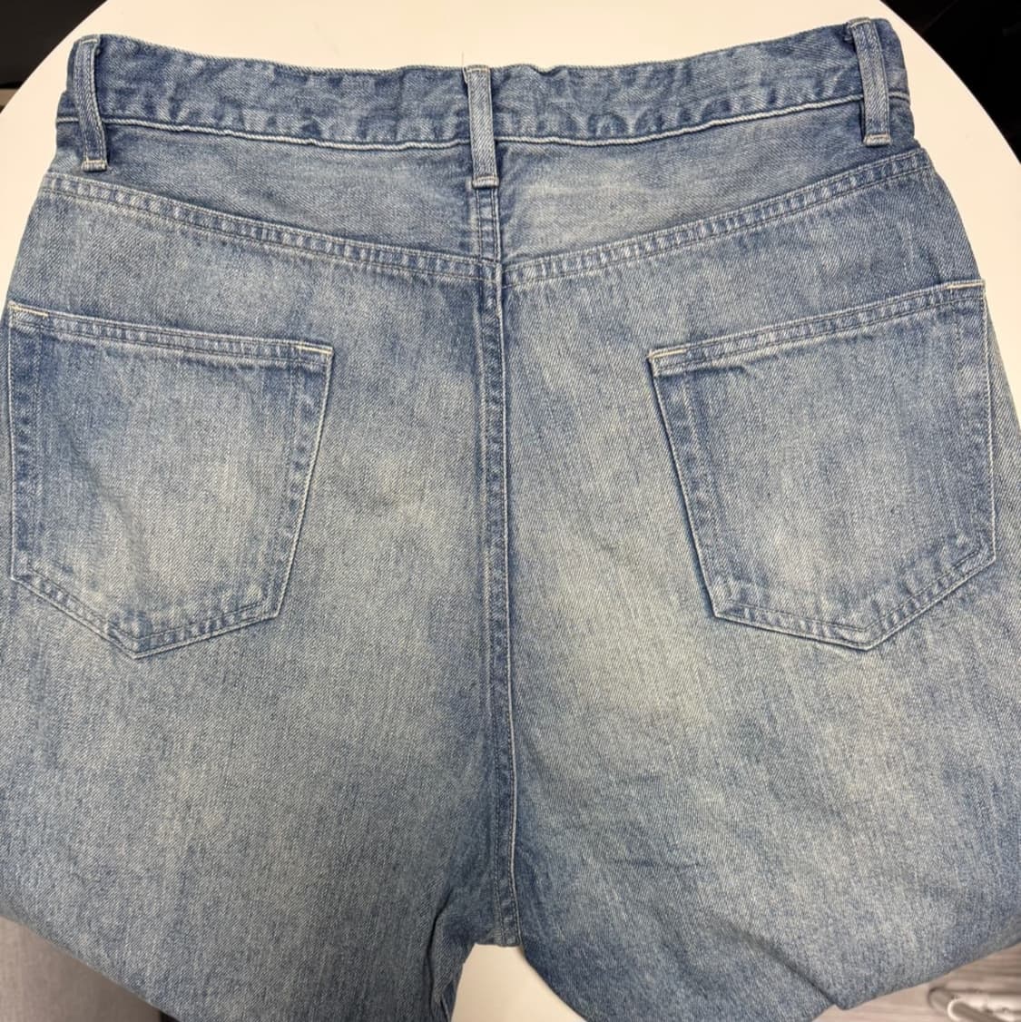 사이즈 4) 오라리 23fw 셀비지 페이디드 라이트 데님 라이트 인디고 상품이미지3