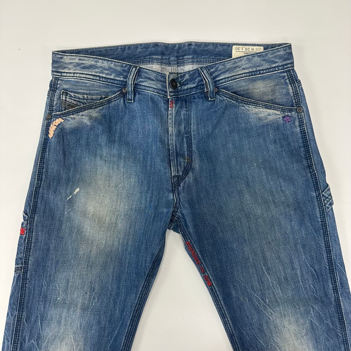 디젤 자수 워싱 디테일 데님팬츠 청바지 상품이미지2