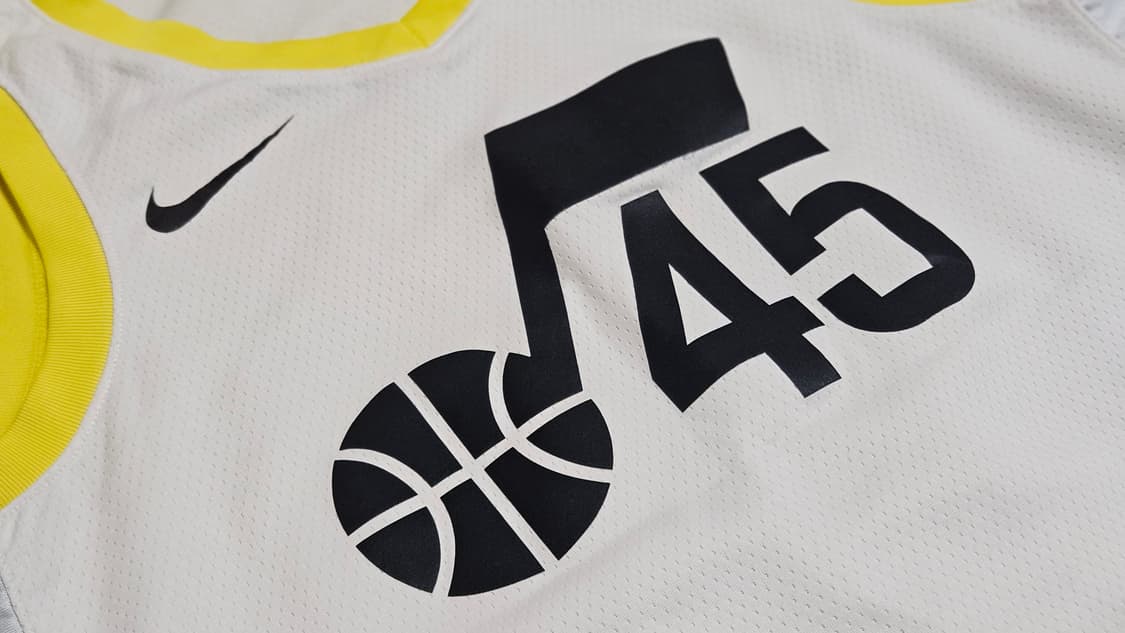 [Good](L) 2022-23 유타재즈 홈 유니폼 (도노반 미첼 마킹) 상품이미지3