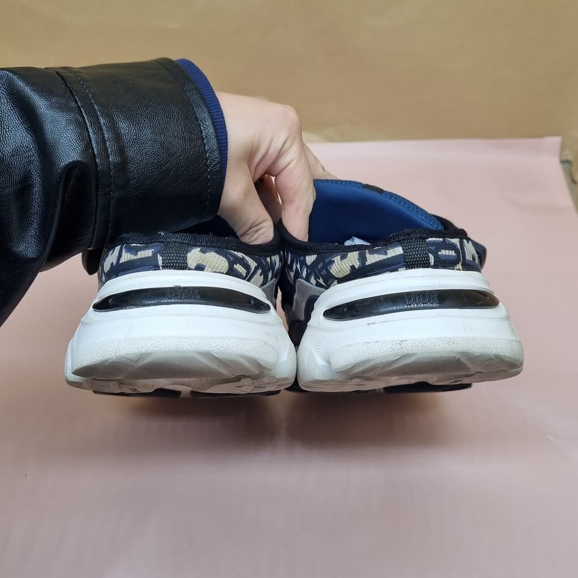 디오르 여성뮬 스니커즈240 상품이미지4