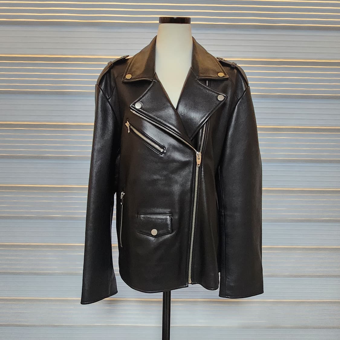 《새상품》STUDIO LAP 양가죽 라이더 자켓 상품이미지3