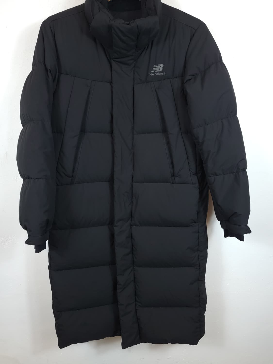 뉴발란스 발열구스롱패딩 블랙 90 S 새제품급 상품이미지3