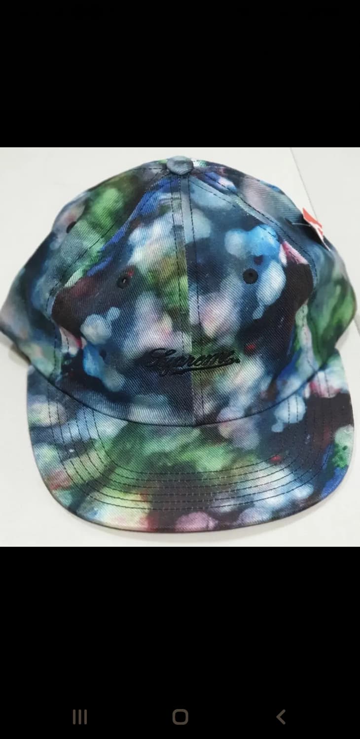 Supreme Liberty Floral
6-Panel Cap 
 상품이미지1
