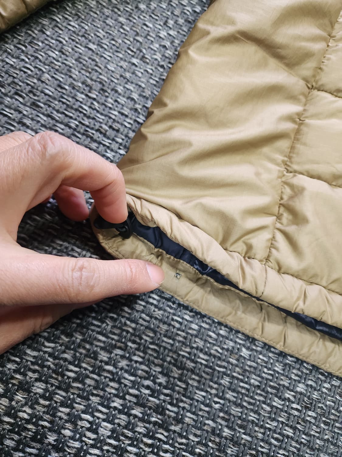 노스페이스 경량 패딩 100 L사이즈  상품이미지9