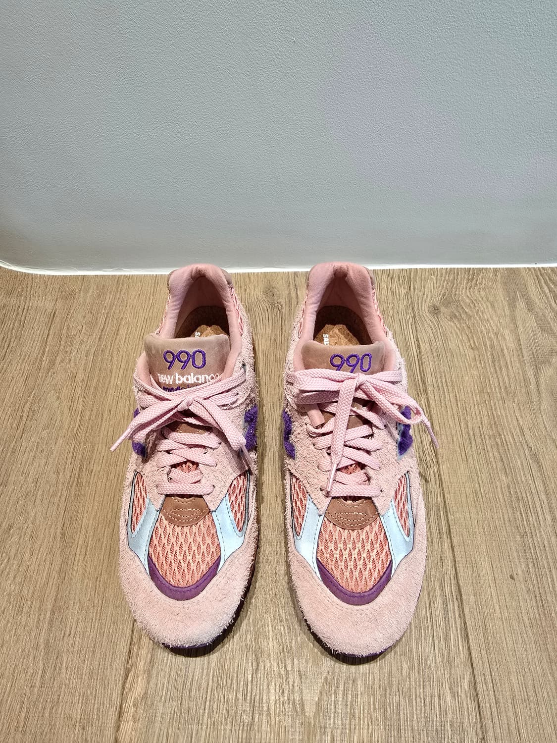 뉴발란스 990v2 살레헤 벰버리 265사이즈입니다. 상품이미지1