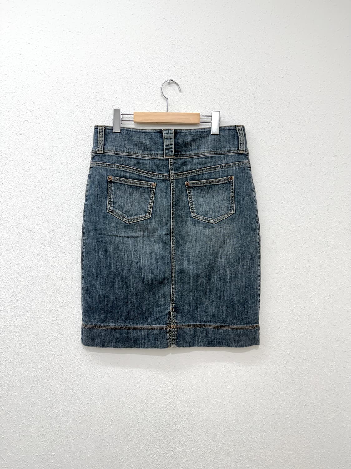 빈티지 버튼 디테일 워싱 데님 미니 스커트 상품이미지4