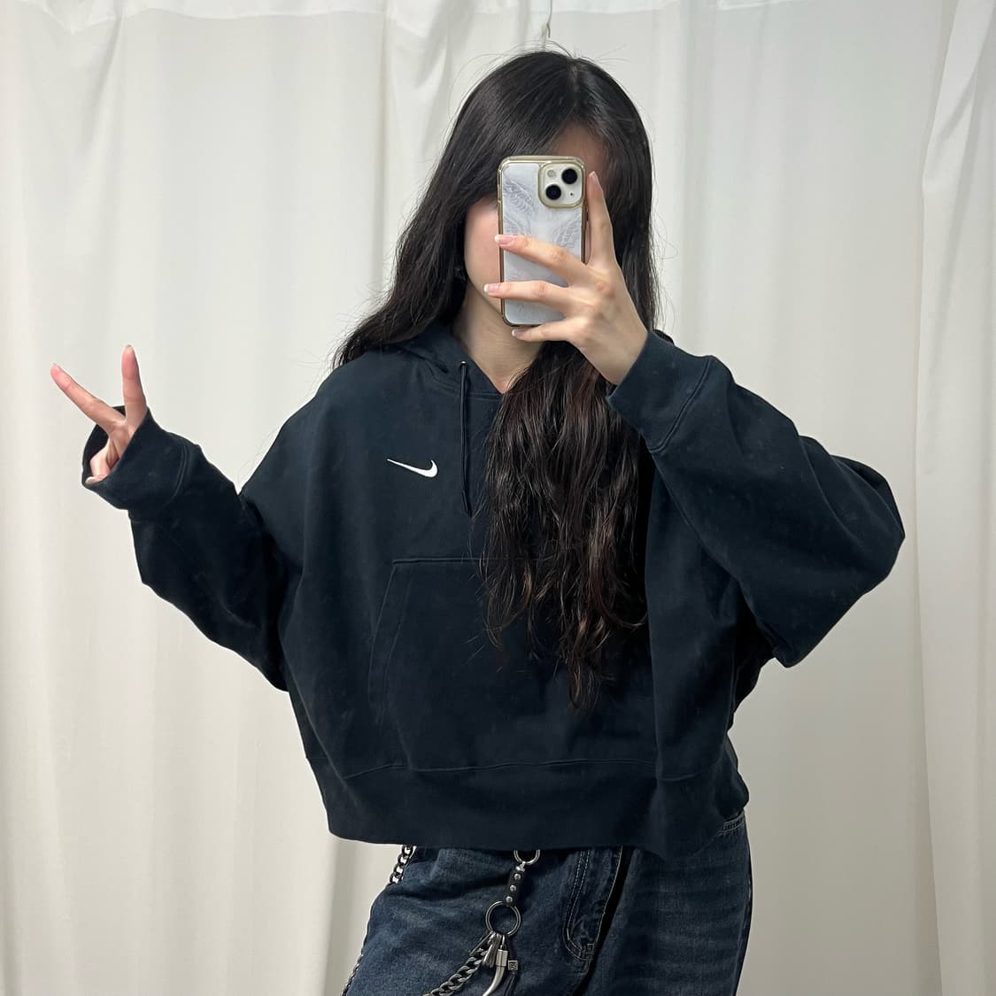 Nike black cropped hoodie 상품이미지1
