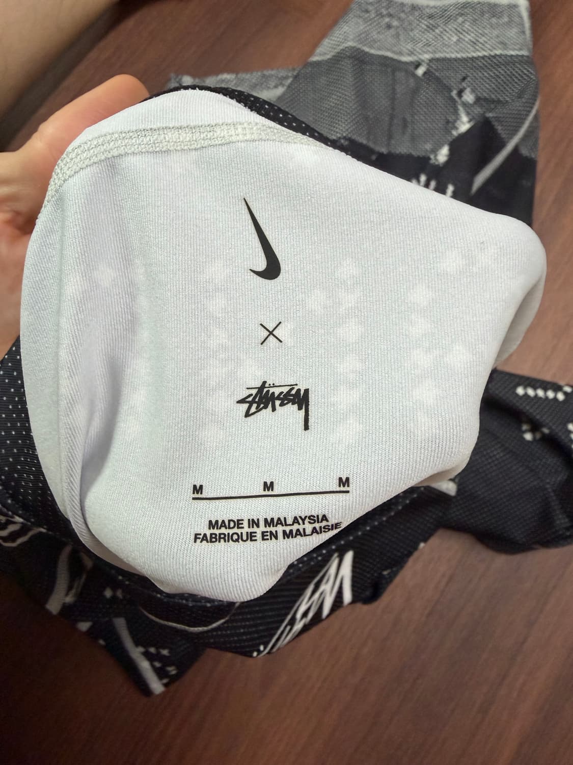 나이키 스투시 UV 크루 블랙 M 상품이미지6