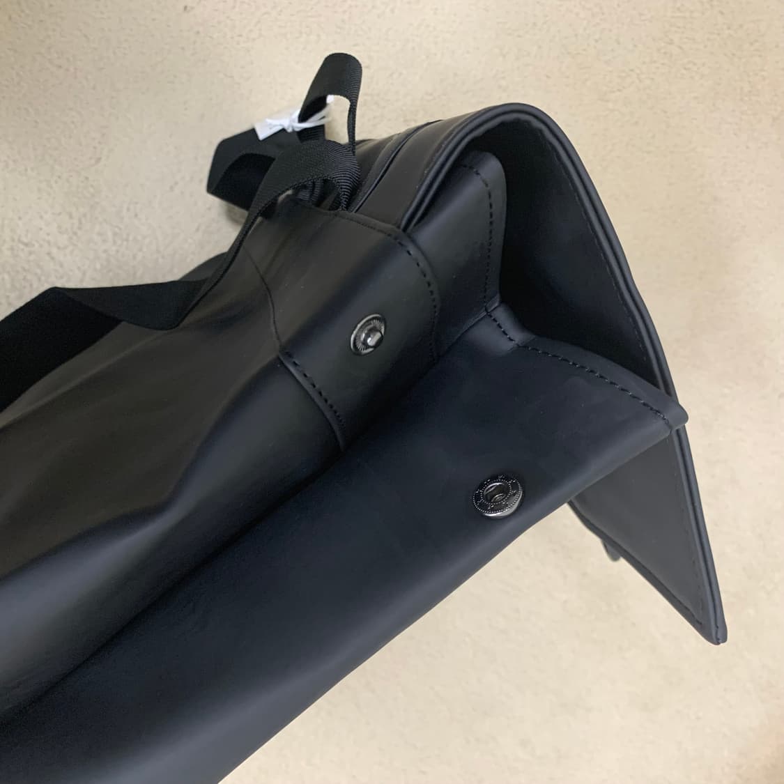 레인스 Rains MSN 백팩(블랙) 방수백팩 직장인백팩 가방 상품이미지4