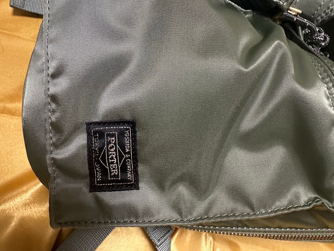 포터 탱커 백팩(구형) 세이지 그린 판매합니다 상품이미지4