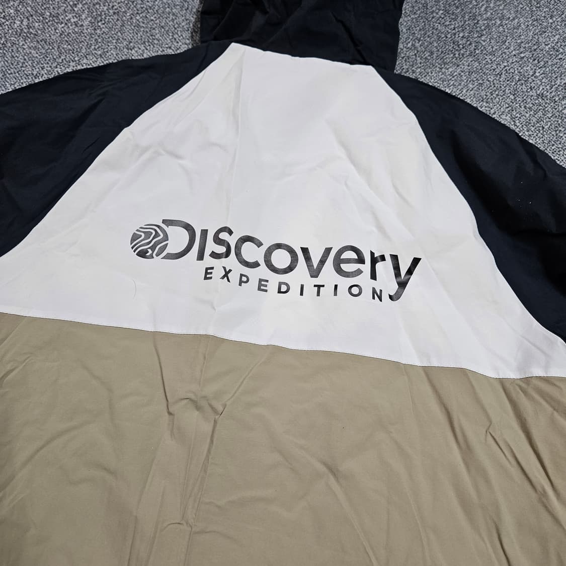 디스커버리 바람막이 상품이미지2
