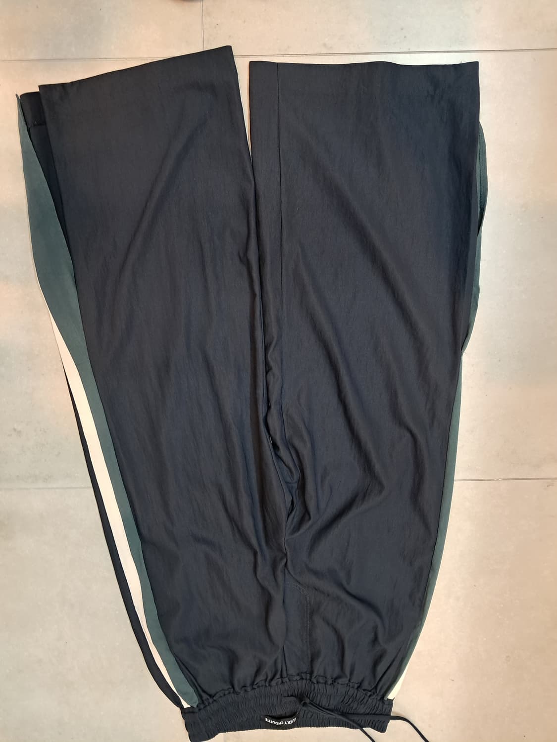 럭키슈에뜨 네이비 상하의 세트 (36) 상품이미지8