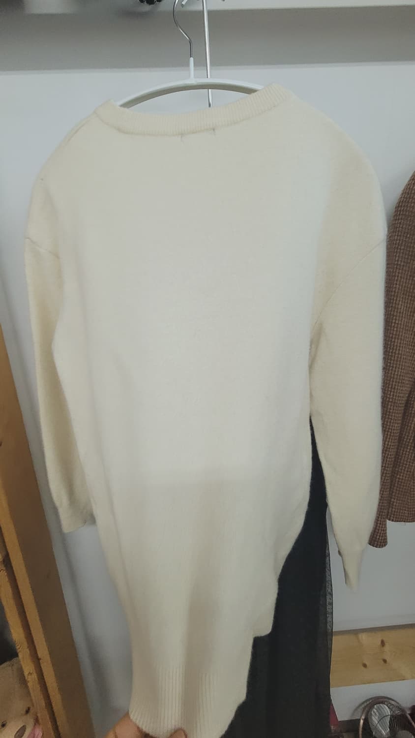 시슬리 아이보리 입체니트. 질스튜어트 레이스샤 스커트 상품이미지4