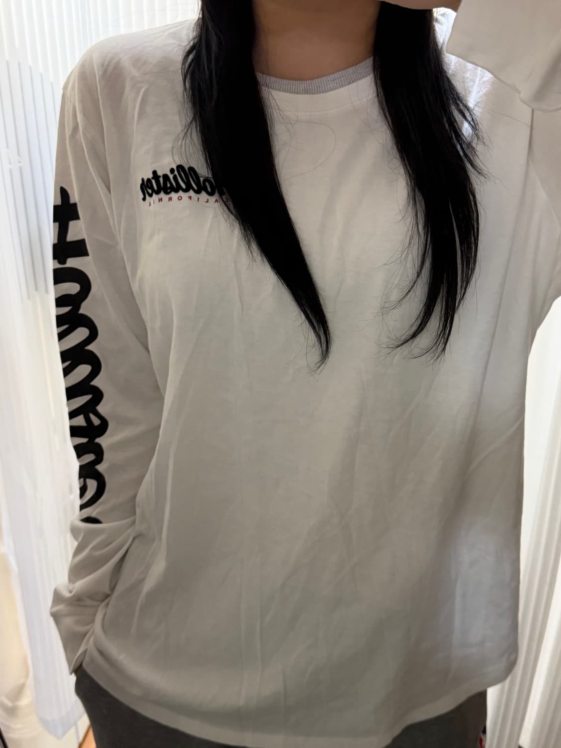 홀리스터 화이트 긴팔티 상품이미지1