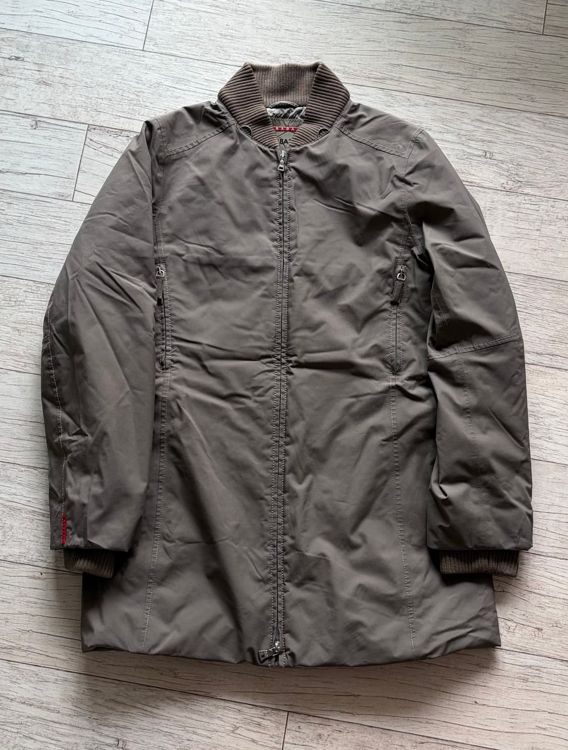 프라다 스포츠 고어텍스 자켓 상품이미지1