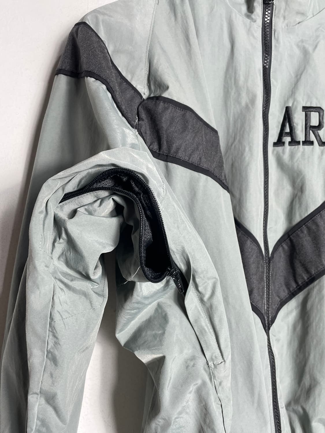 US ARMY IPFU 바람막이 자켓 00s 상품이미지5