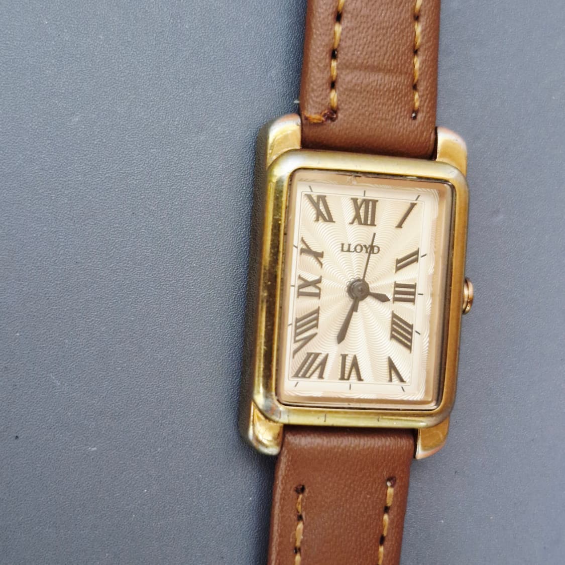 로이드 클래식 가죽시계 상품이미지2