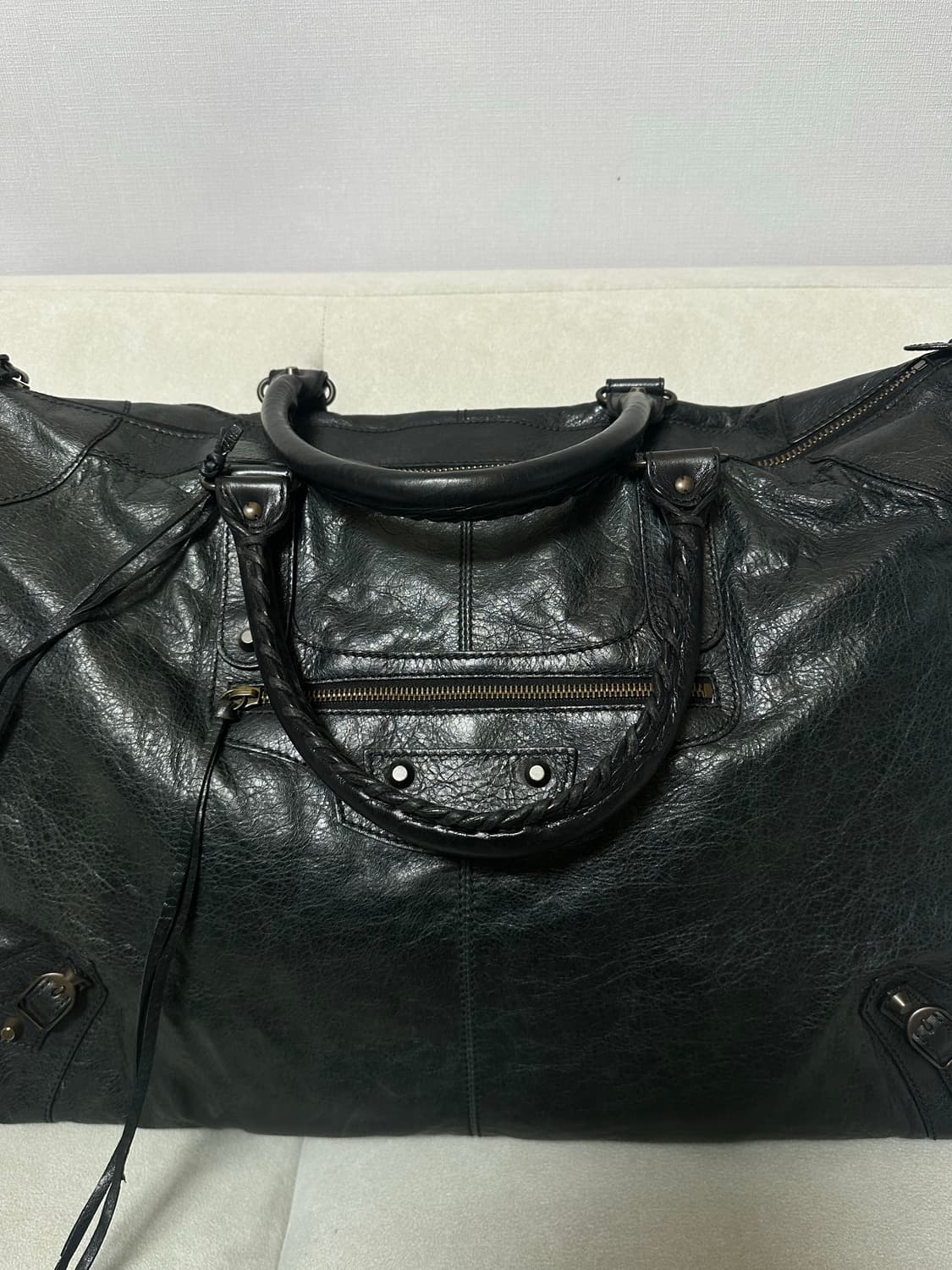 [A 정품] 발렌시아가 시티 모터백 위켄더 블랙 상품이미지4