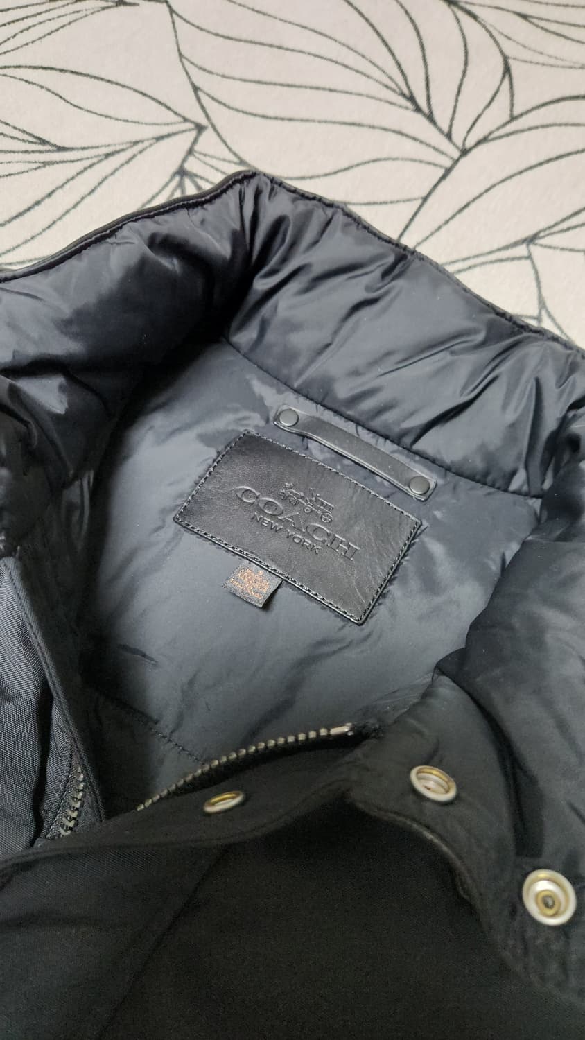 COACH 가죽패딩 조끼 95 S사이즈 상품이미지3