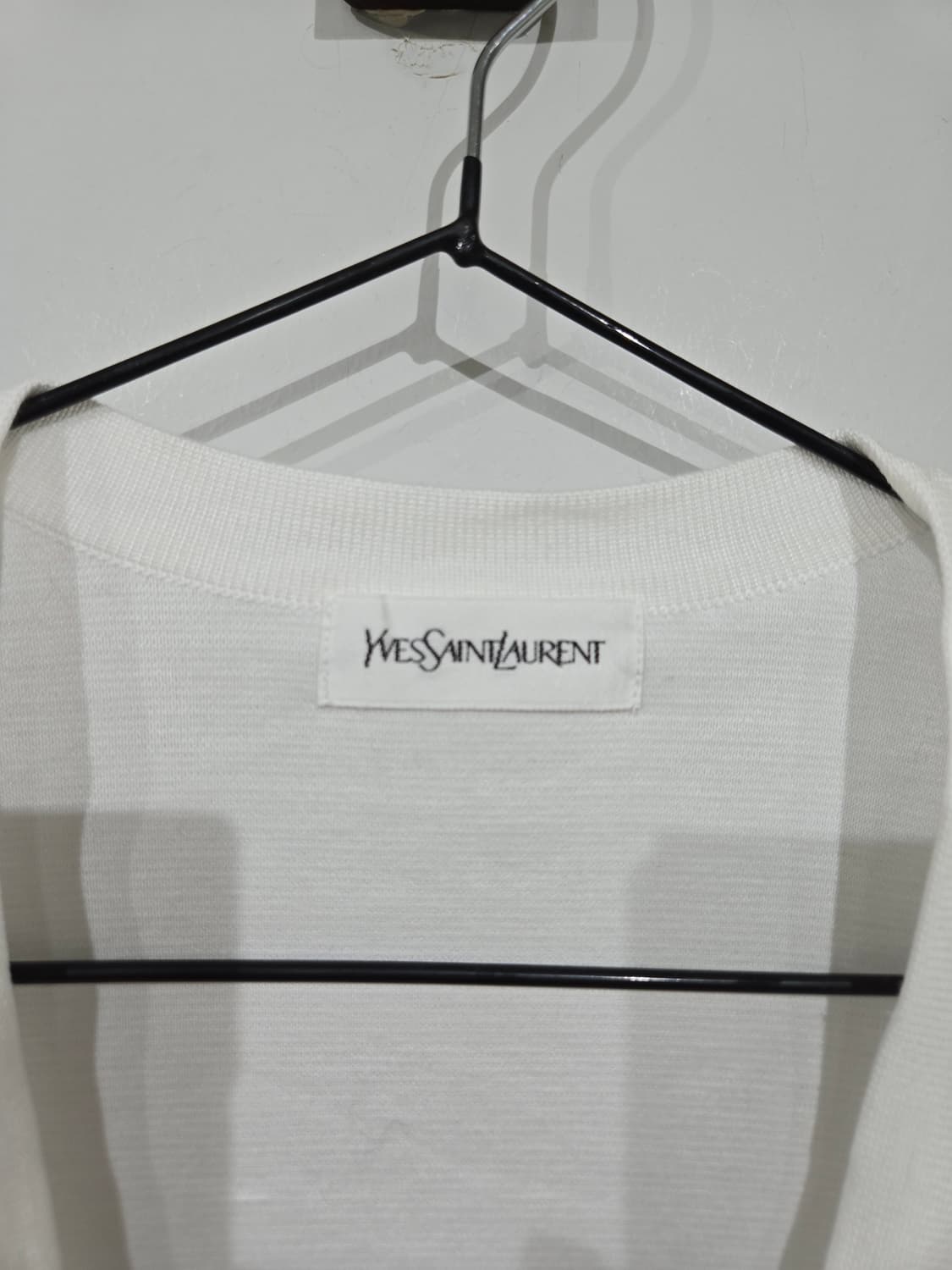 입생로랑 화이트 가디건 상품이미지5