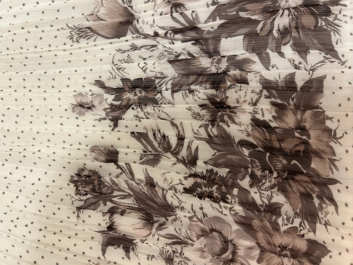 레스트로즈 미디 스커트 상품이미지2