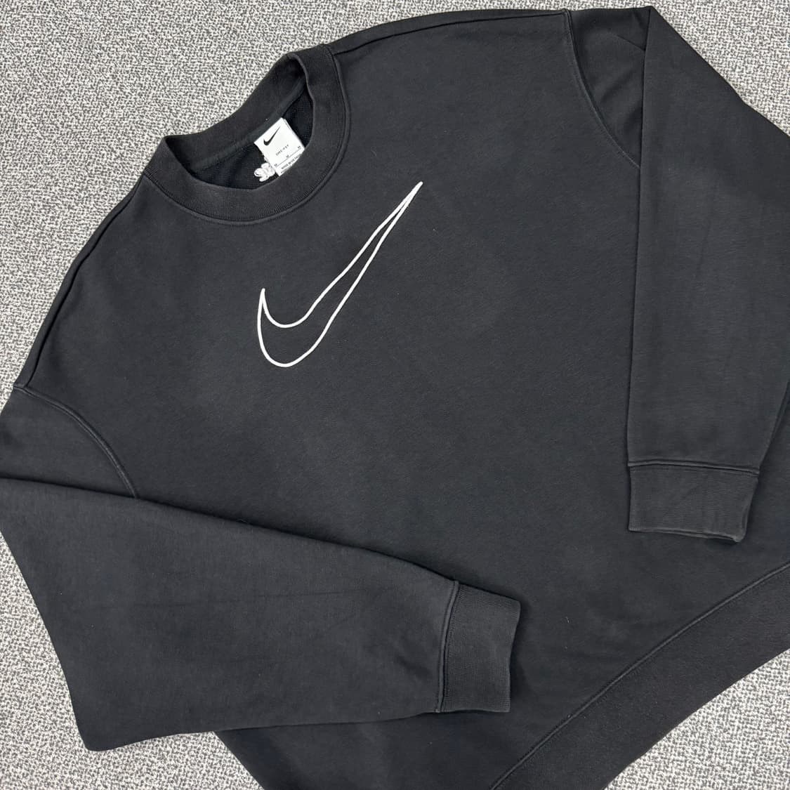 나이키 맨투맨 상품이미지2