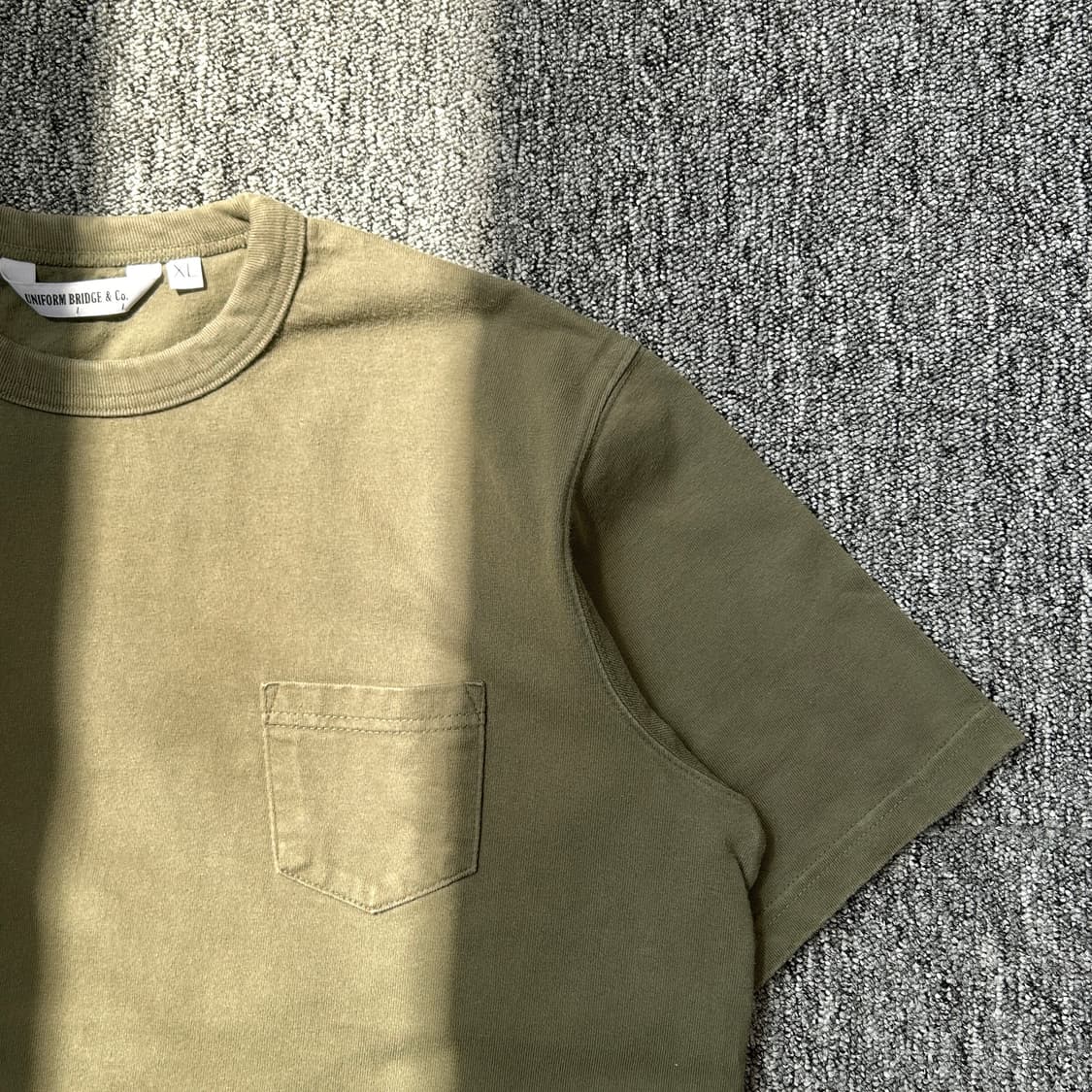 유니폼 브릿지 헤비웨이트 카키 반팔티셔츠 상품이미지2