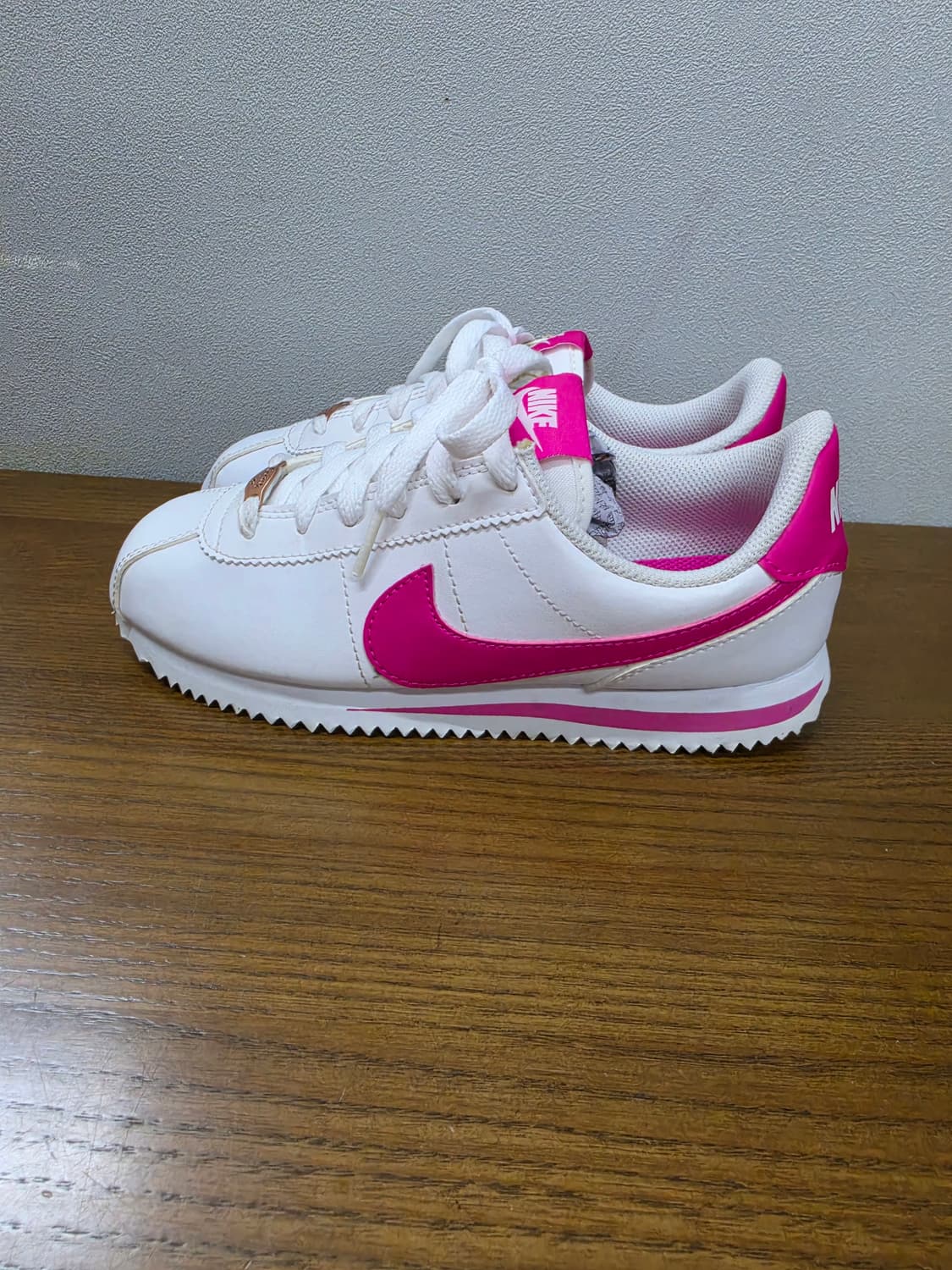나이키 코르테즈 화이트핑크 상품이미지4
