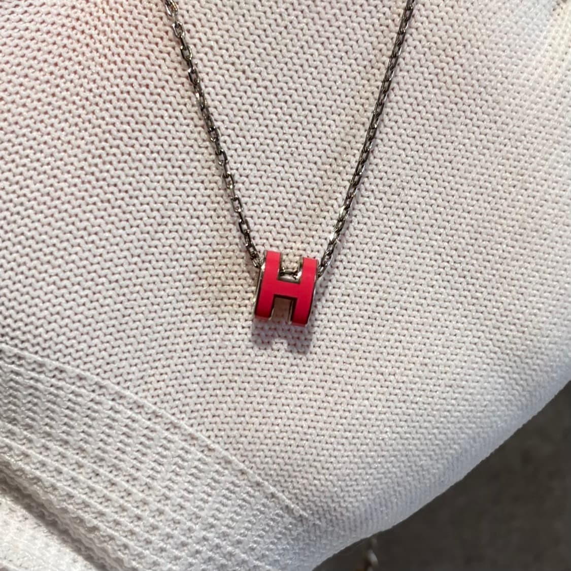 A+ MINI사이즈 에르메스 팝아슈 목걸이 핑크&실버 (박스/더스트) 상품이미지2