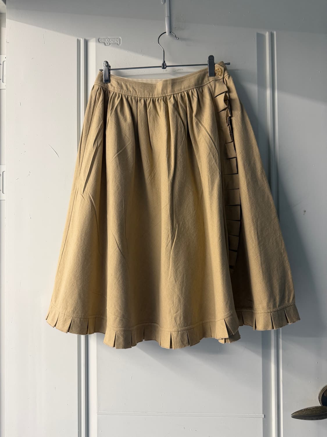 일본빈티지 Grand midi 베이지 랩스커트 상품이미지6