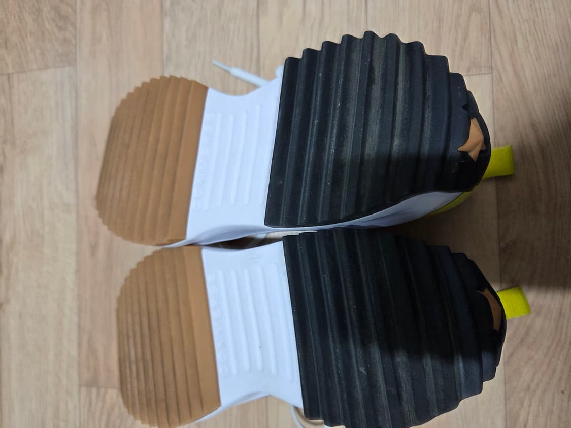 컨버스 런스타 하이크 비터레몬 260 팝니다 상품이미지5