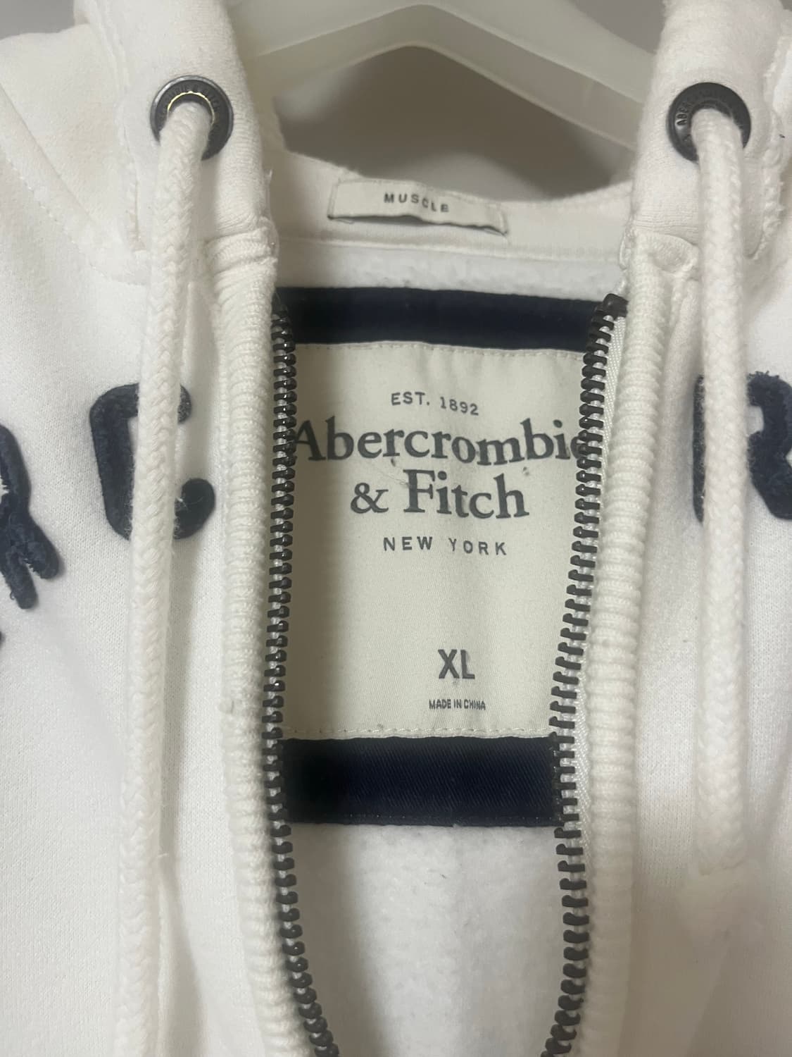 아베크롬비 화이트 기모 후드 집업 상품이미지3