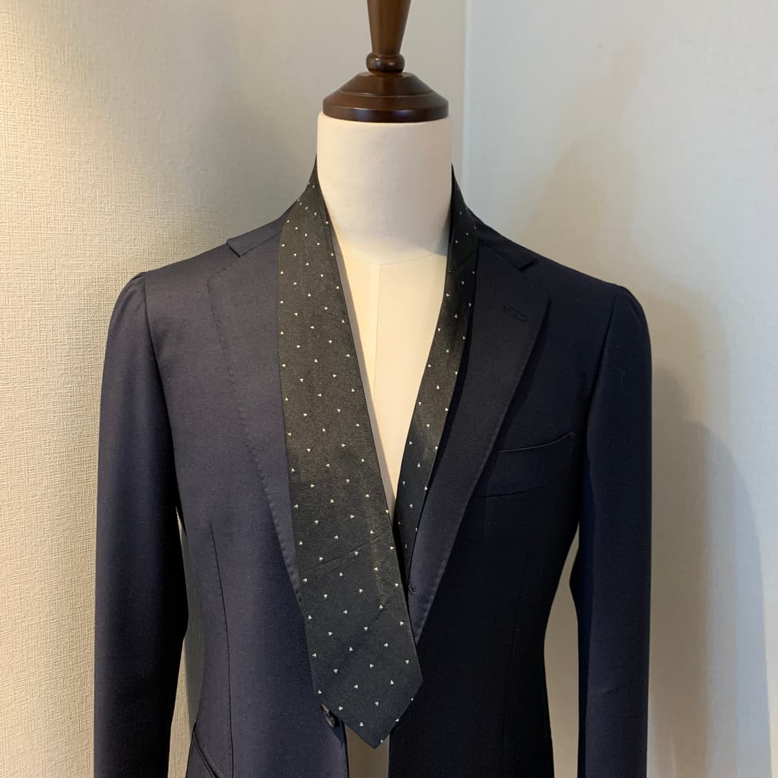 셀린느(CELINE) 블랙컬러 명품넥타이 A+등급 7.6cm 상품이미지1