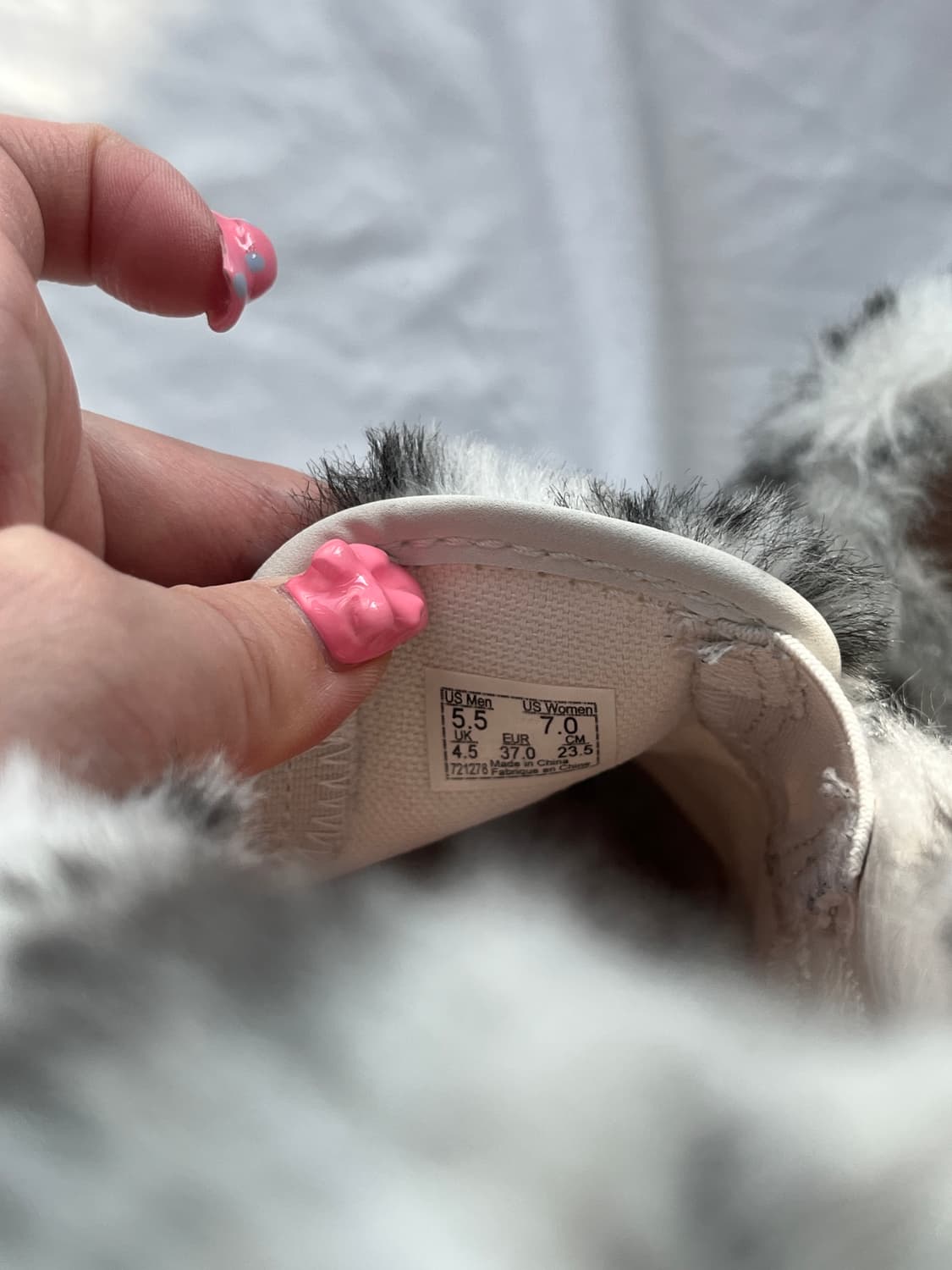 Sandy Liang X Vans 샌디리앙 반스 레오파드 퍼 슬립온 상품이미지8