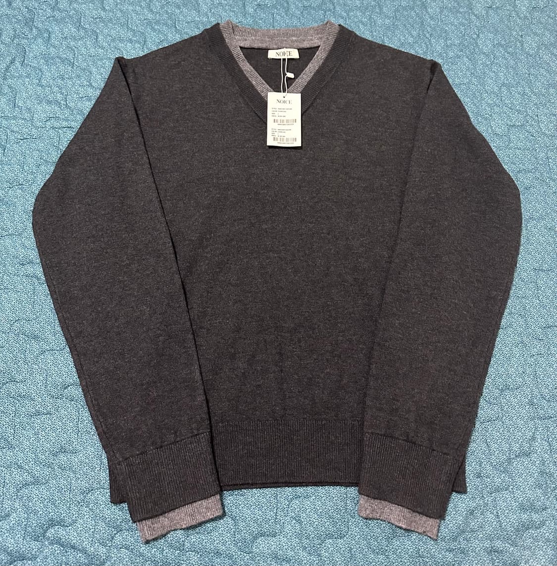 [L] 노이스 레이어드 브이넥 메리노 니트 상품이미지1