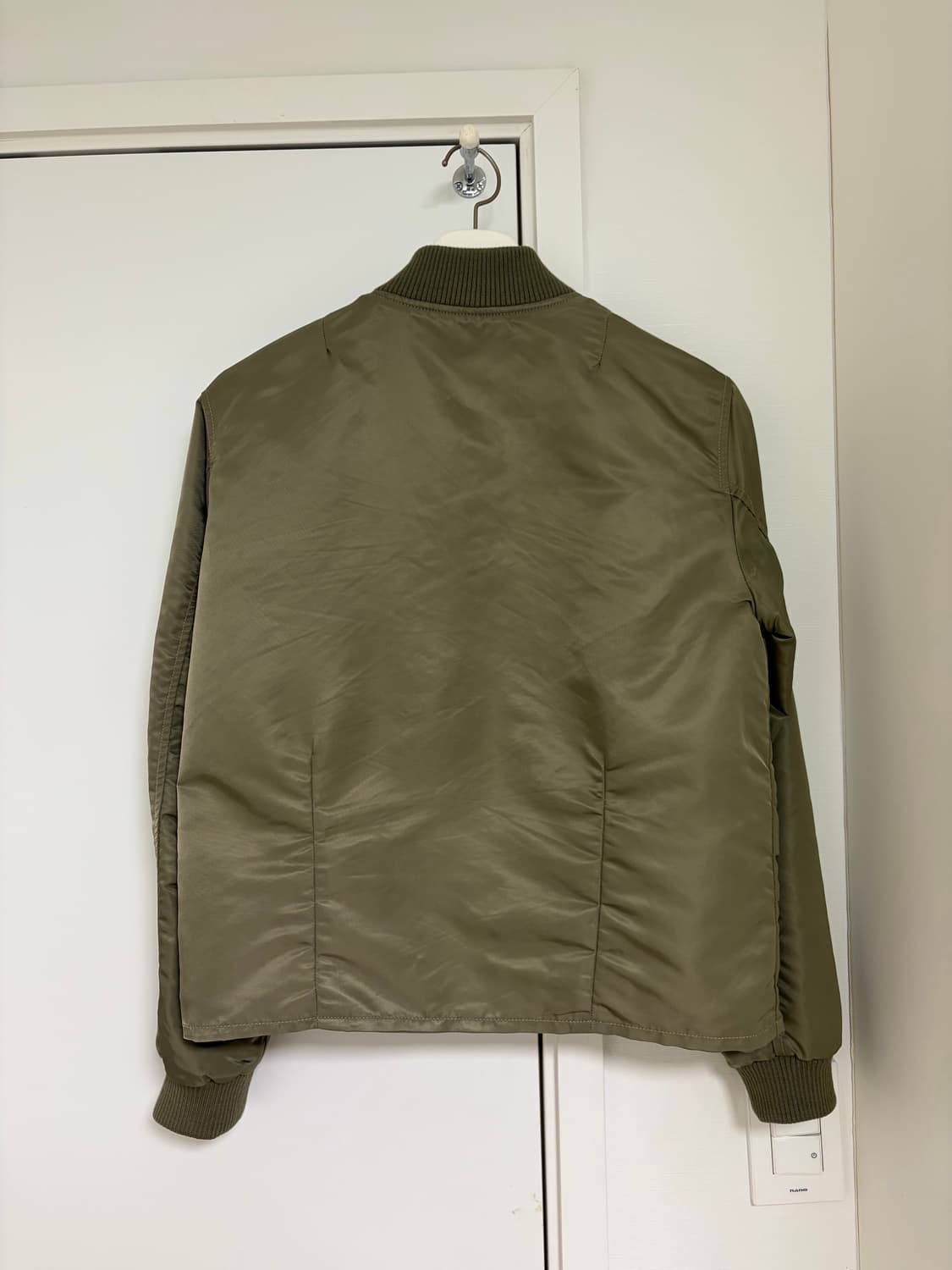 A.ta reversible ma-1 상품이미지2