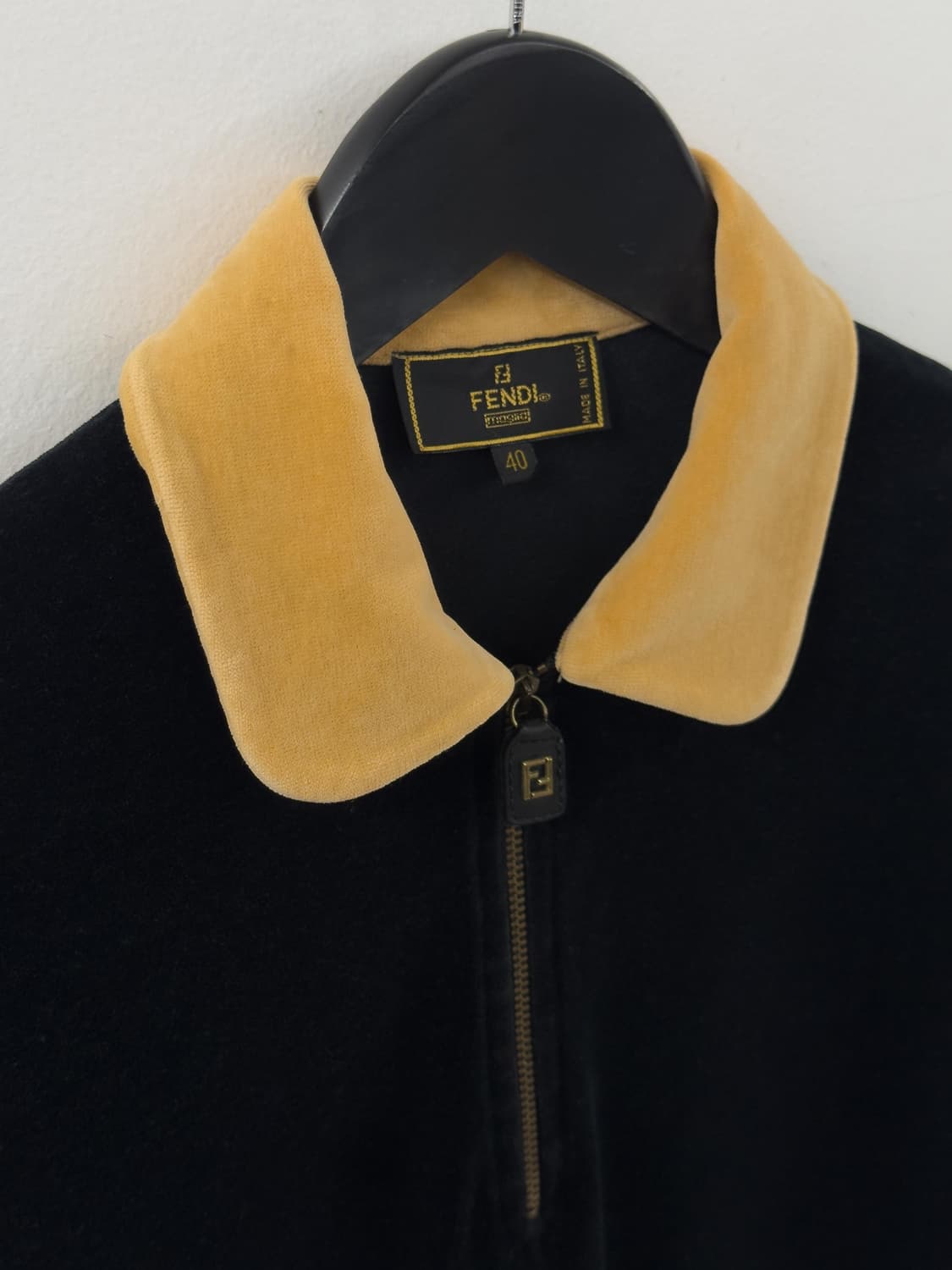 펜디 벨벳 집업 탑 상품이미지7