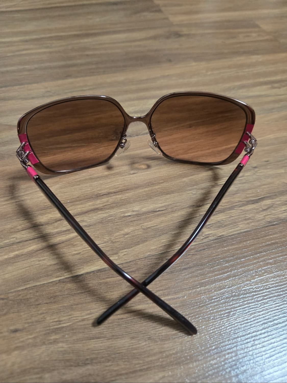 로에베 선글라스 SLW.405 [정품] 상품이미지3