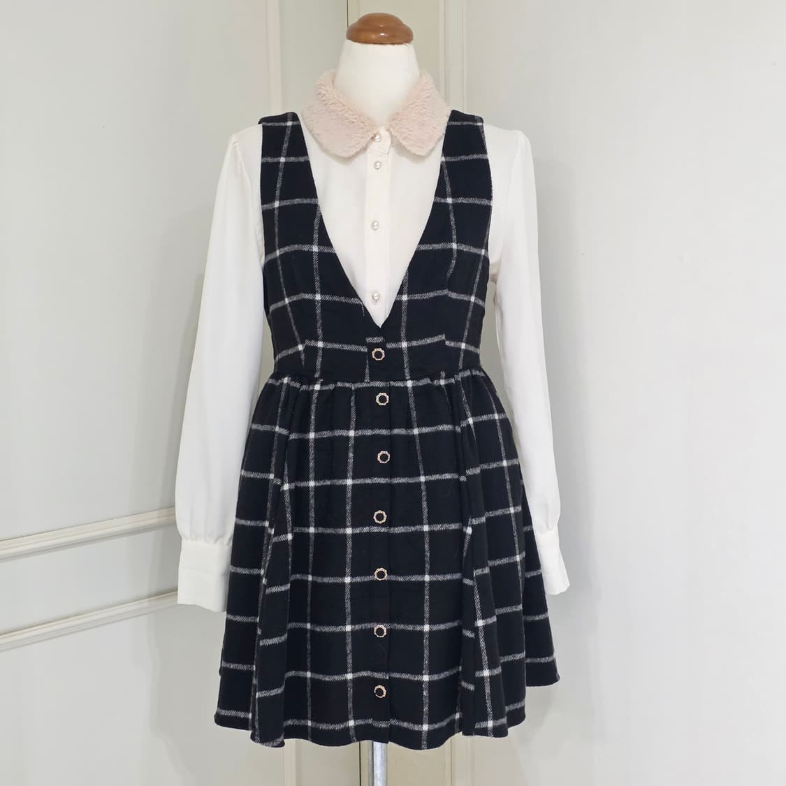 ingni)고딕로리타st 로맨틱 양지뢰 체크모직 v넥 민소매원피스 상품이미지1