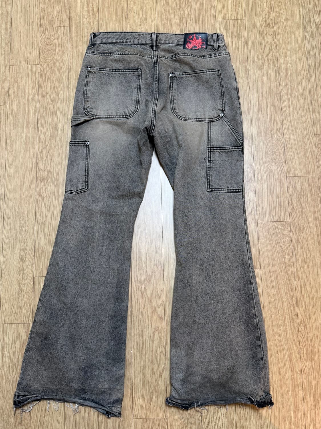 에모스탠스클럽 카펜터 플레어팬츠 상품이미지3