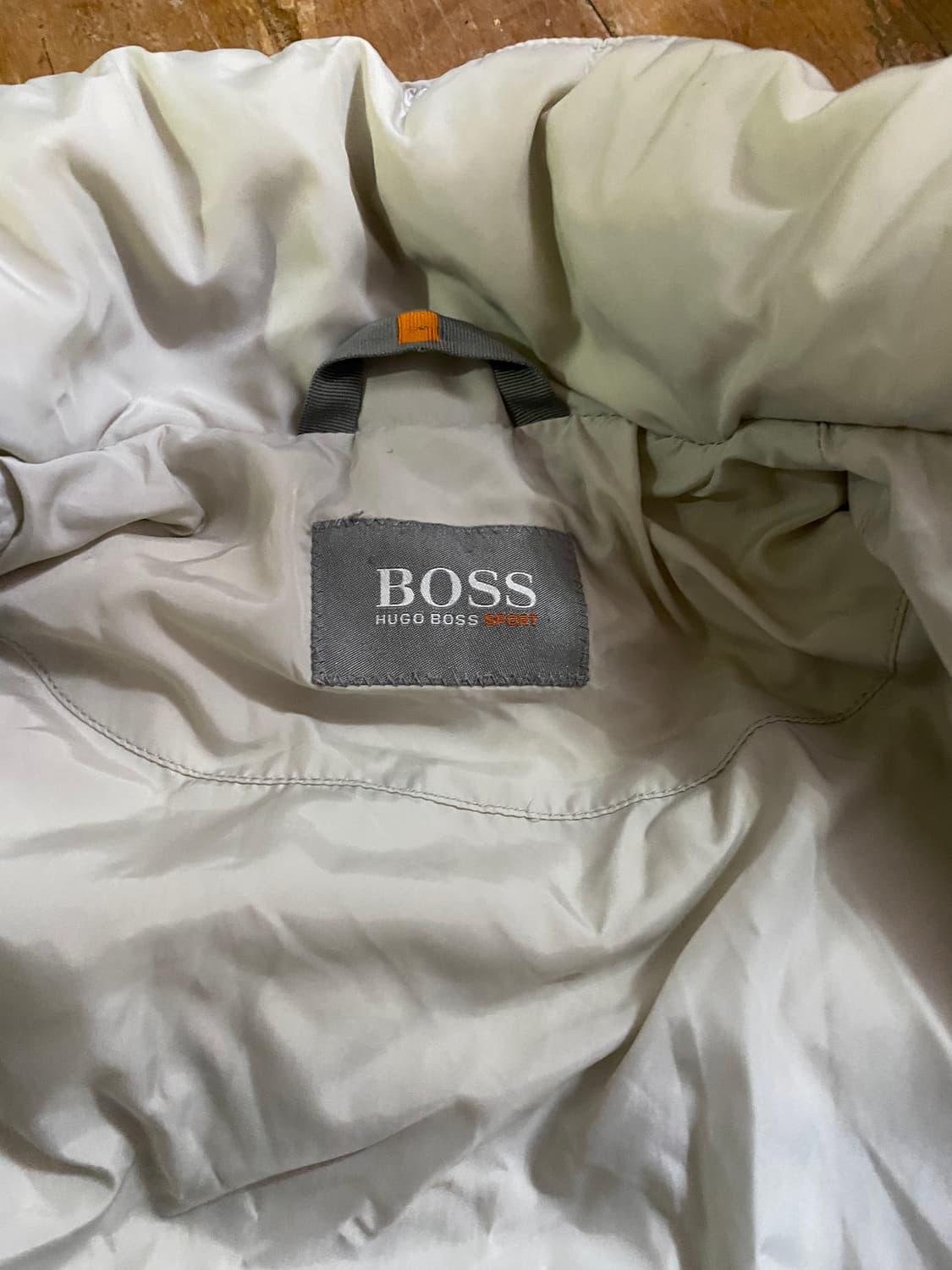 BOSS Hugo Boss Sport 다운 남성 패딩  (국내105) 상품이미지4