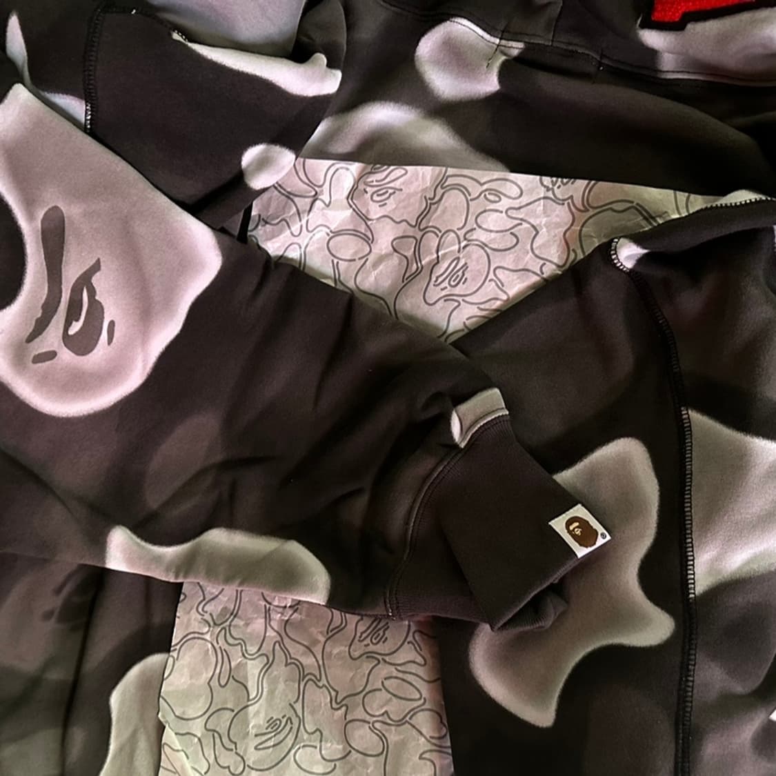 베이프 리퀴드 카모 샤크 후드집업 흑계 상품이미지5