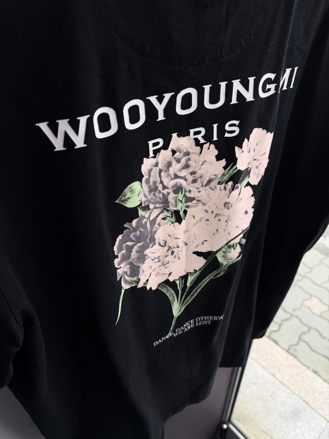 48/ 우영미 21SS 국화 백프린팅 라운드 반팔 상품이미지8