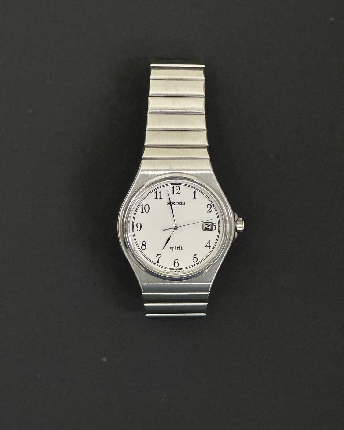 세이코 스피릿 라운드 쿼츠 시계 상품이미지2