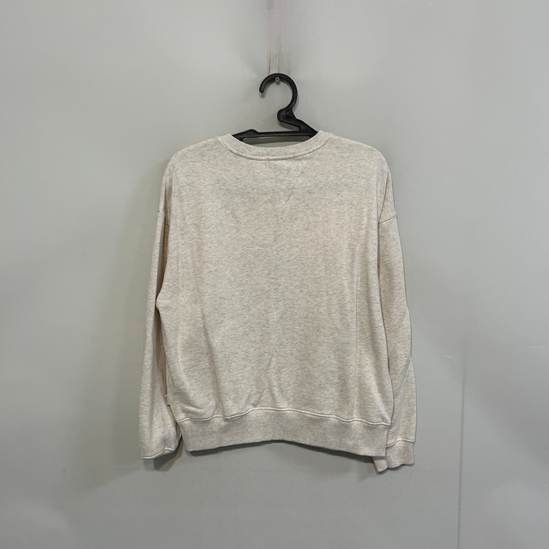 2024 써스데이 아일랜드 여성 기모 맨투맨 85 새상품급  상품이미지3