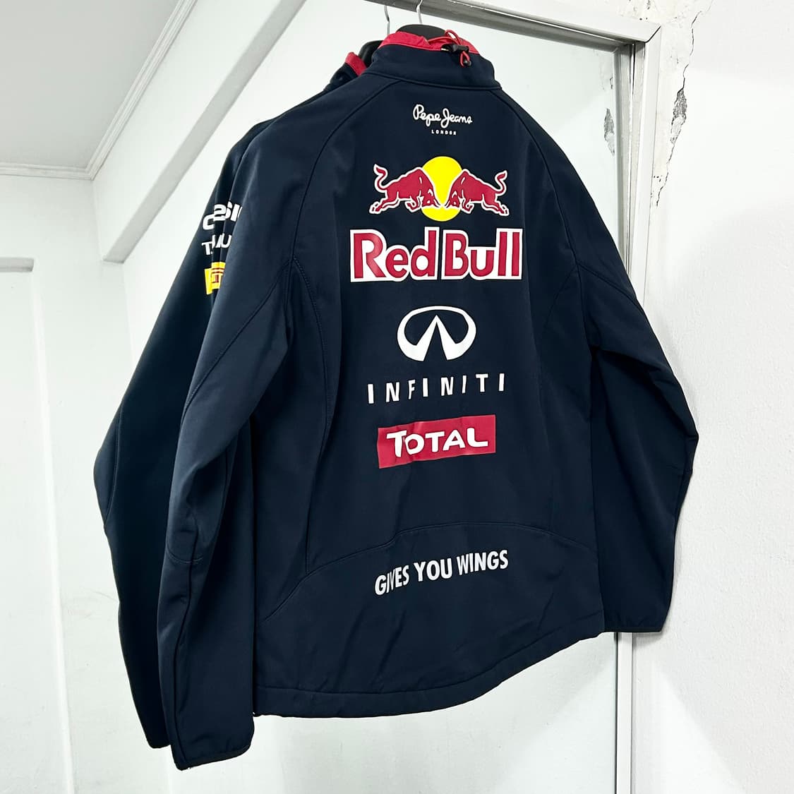 페페진스 레드불 소프트쉘 레이싱 자켓 상품이미지5