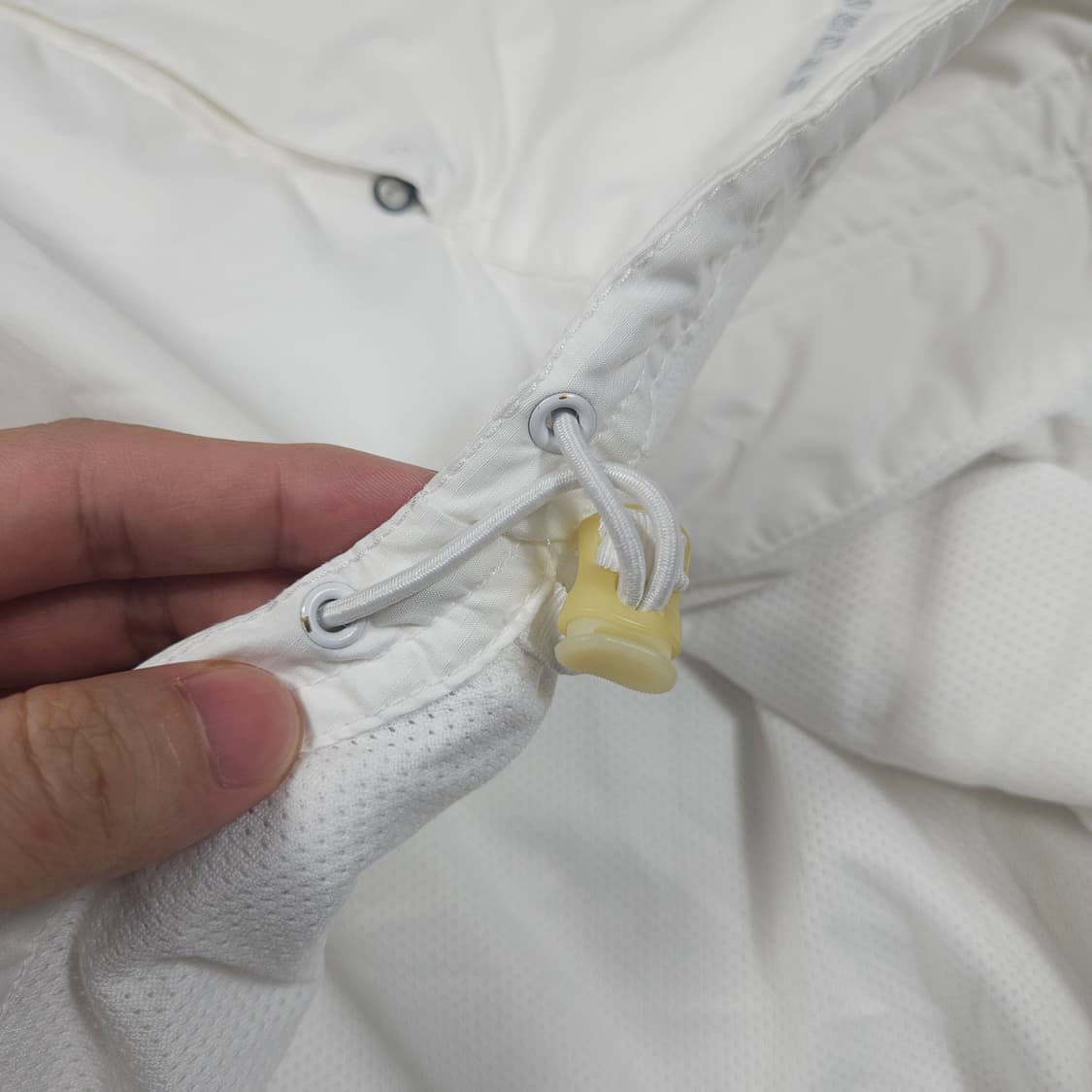 나이키 스우시 유벤투스 화이트 바람막이  상품이미지7