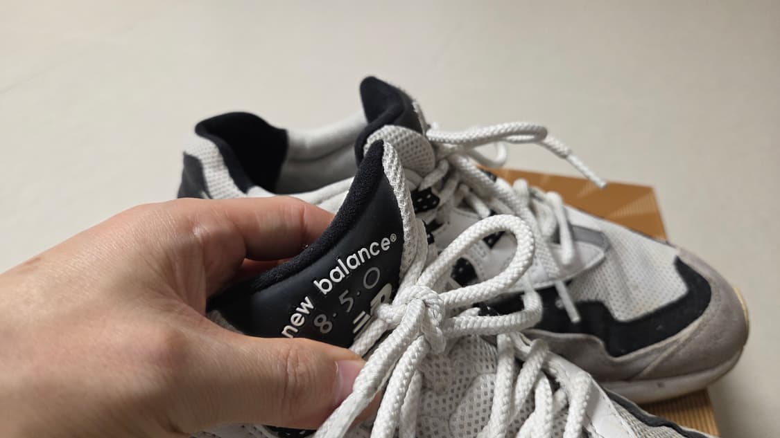 뉴발란스 850  화이트  블랙  상품이미지6